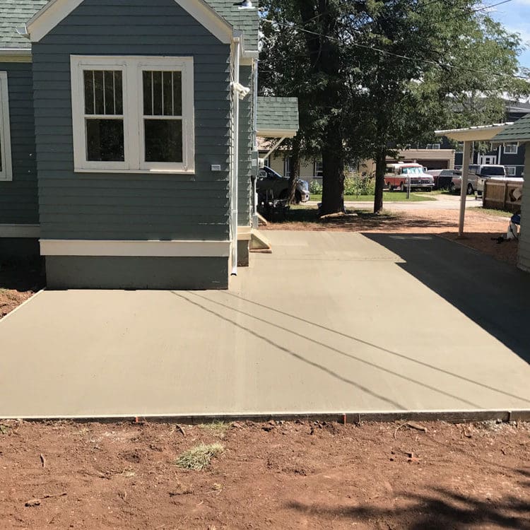 home concrete patio
